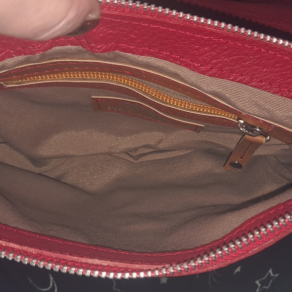 New buttery leather red crossbody. Snap Closure. Clean Inside. 1 Pocket In/out. - Picture 4 of 8